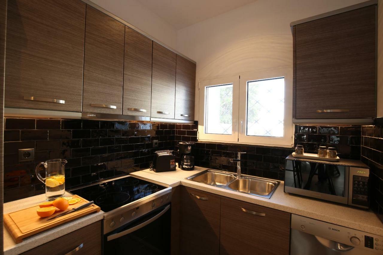 Little Small Villa In Psychiko, เอเธนส์ ภายนอก รูปภาพ