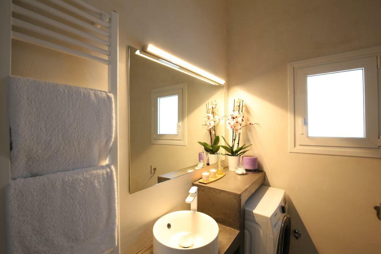 Little Small Villa In Psychiko, เอเธนส์ ภายนอก รูปภาพ